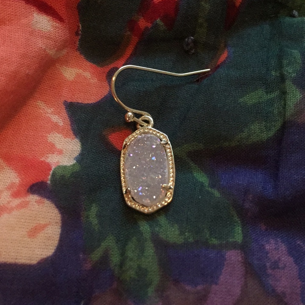 Single Kendra Scott Earring